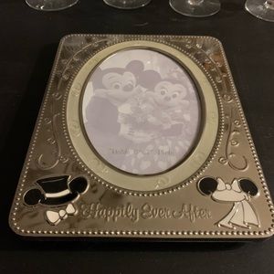 Disney happily ever after picture frame